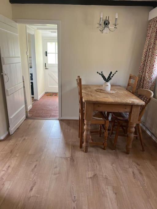 Wish End Cottage Ratton Extérieur photo